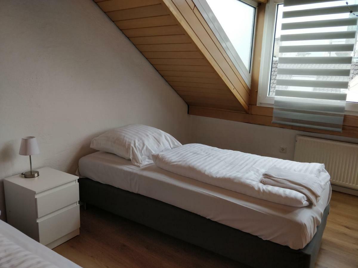 Xxl Superior Old Town Apartment Dusseldorf Exterior photo